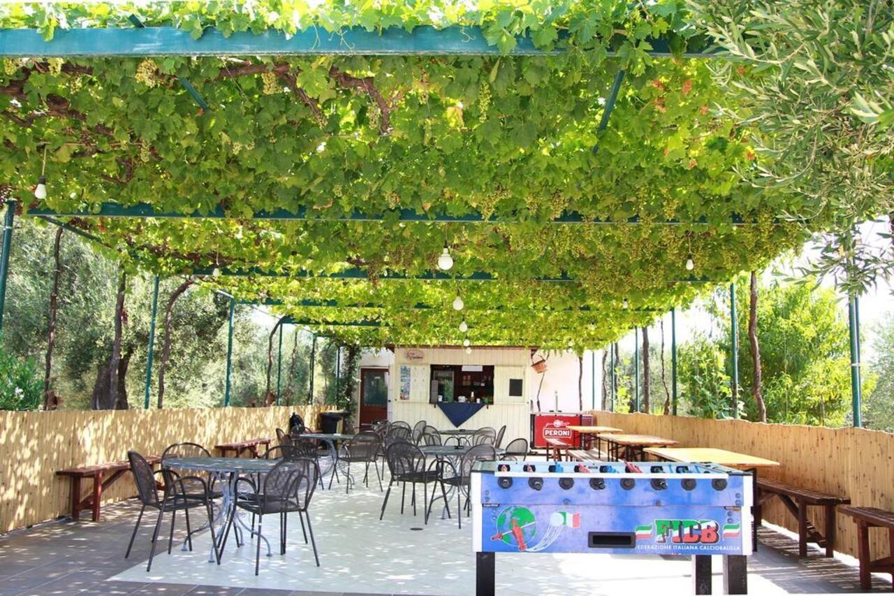 Masseria San Martino Pezze Di Greco Exterior photo